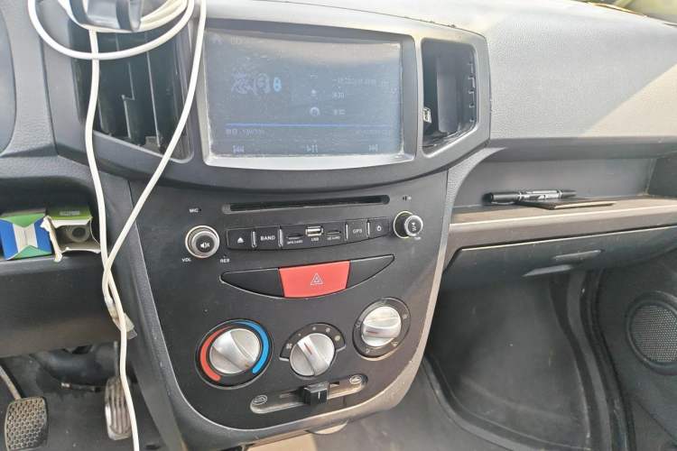Used BAIC Weiwang 306  Audio And AC Panel