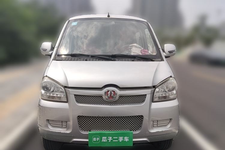Used BAIC Weiwang 306 2014 1.2L Value Edition Van Basic Type 5 Seats A12 China IV Emission Standard Front