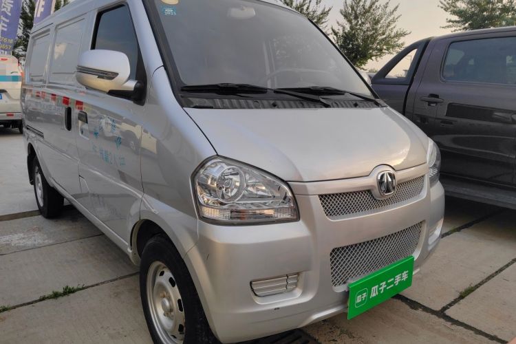 Used BAIC Weiwang 306 2014 1.2L Value Edition Van Basic Model 2 Seats A12 China V Emission Standard Front Right 45 Deg