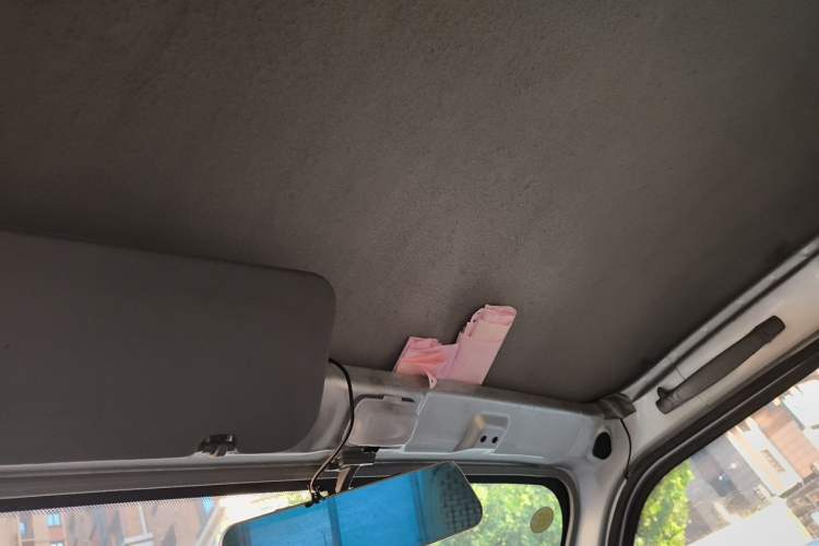 Used BAIC Weiwang 306 2014 1.2L Value Edition Van Comfort Type 2 Seats A12 China V Emission Standard Headliner