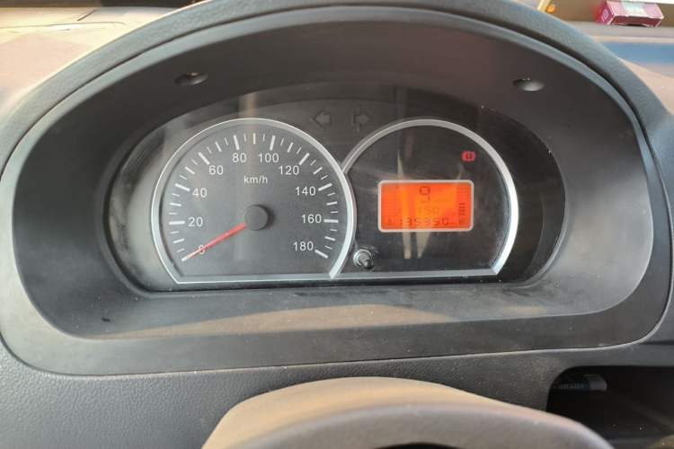 Used BAIC Weiwang 306 2014 1.2L Value Edition Van Comfort Type 2 Seats A12 China V Emission Standard Instrument Cluster