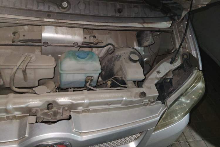 Used BAIC Weiwang 306  Engine Bay Left