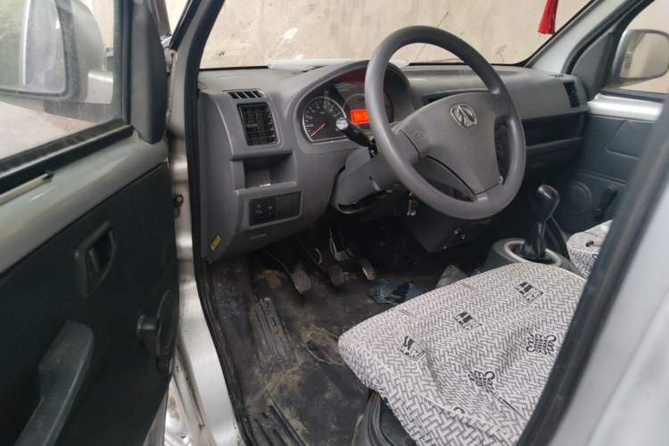 Used BAIC Weiwang 306 2016 1.2L Basic Version 7 Seats A12 China V Emission Standard Driver Seat