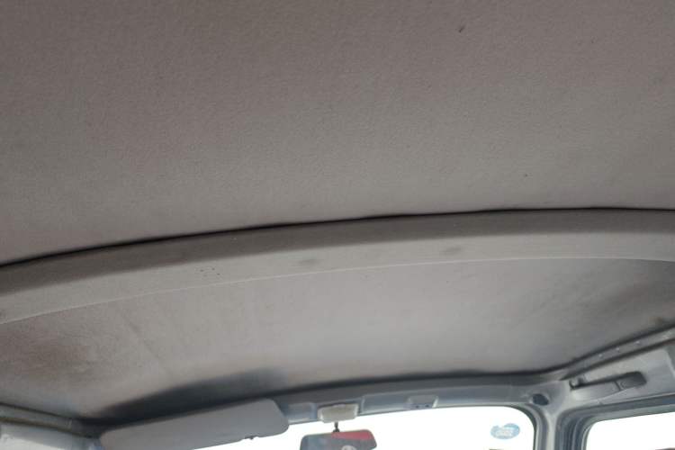 Used BAIC Weiwang 306 2016 1.0L Basic Version 7-Seater LJ465 Headliner