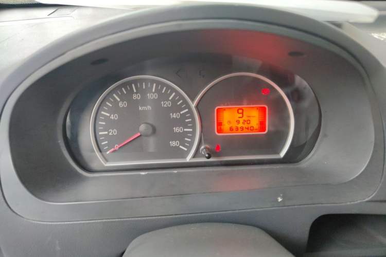 Used BAIC Weiwang 306 2016 1.2L Basic Version 7 Seats A12 China V Emission Standard Instrument Cluster