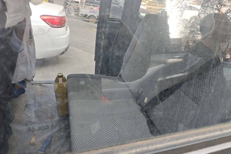 Used BAIC Weiwang 306 2016 1.0L Basic Version 7-Seater LJ465 Left Rear Seat