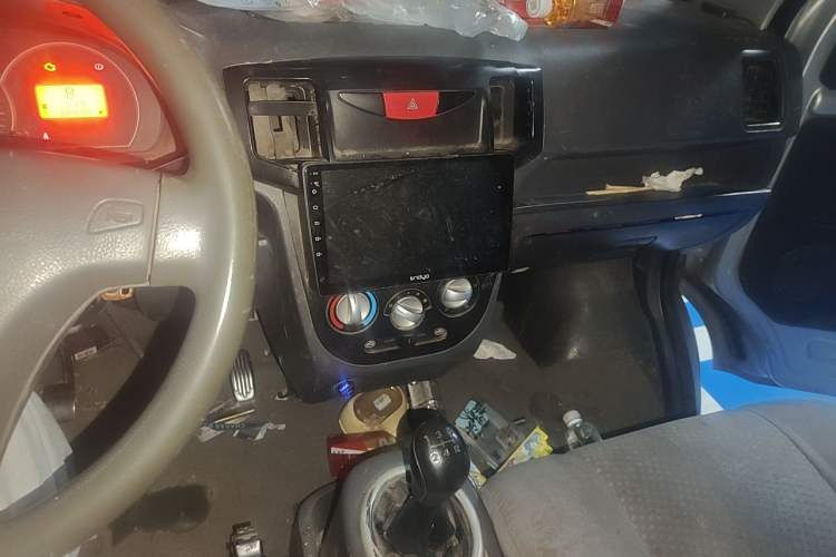 Used BAIC Weiwang 306 2016 1.2L Basic Version 7 Seats A12 China IV Emission Standard Audio And AC Panel