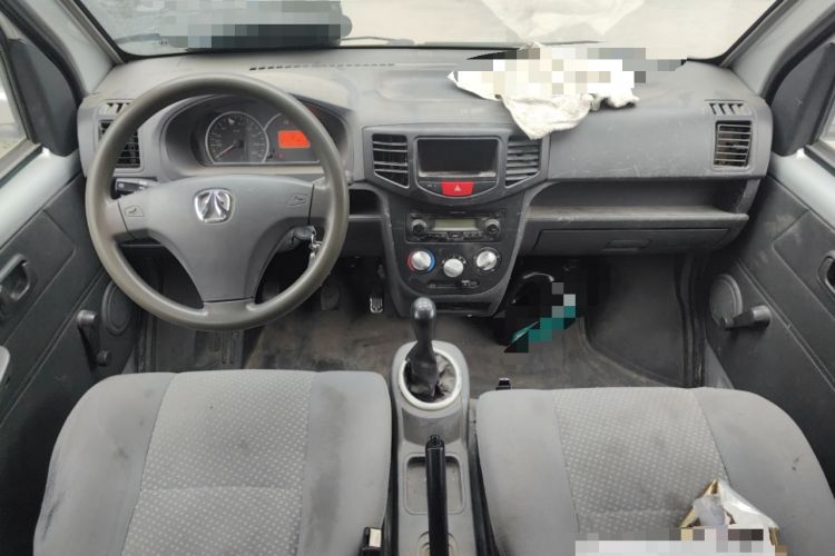 Used BAIC Weiwang 306 2016 1.2L Basic Version 7 Seats A12 China IV Emission Standard Center Console