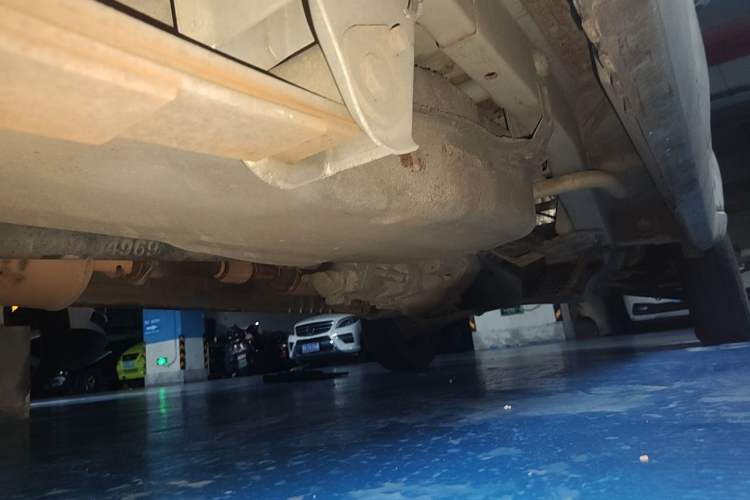 Used BAIC Weiwang 306 2016 1.2L Basic Version 7 Seats A12 China IV Emission Standard Chassis Rear Right