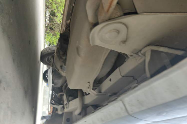 Used BAIC Weiwang 306 2016 1.2L Basic Version 7 Seats A12 China IV Emission Standard Chassis Rear Right