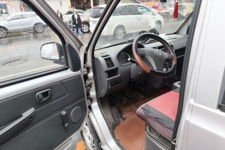 Used BAIC Weiwang 306 2016 1.2L Basic Version 7 Seats A12 China IV Emission Standard Driver Seat