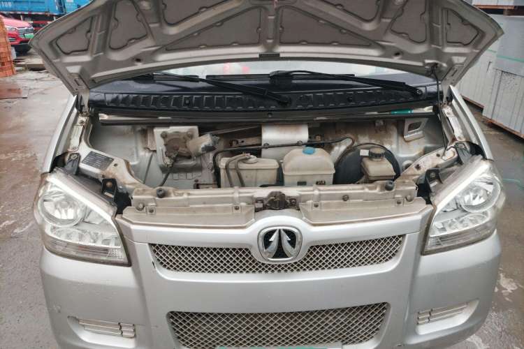 Used BAIC Weiwang 306 2016 1.2L Basic Version 7 Seats A12 China V Emission Standard Engine Bay