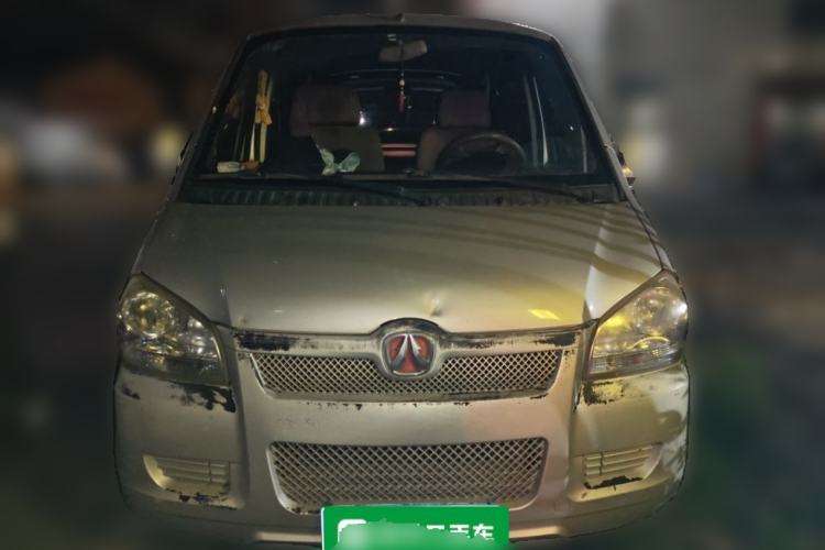 Used BAIC Weiwang 306 2016 1.2L Basic Version 7 Seats A12 China V Emission Standard Front