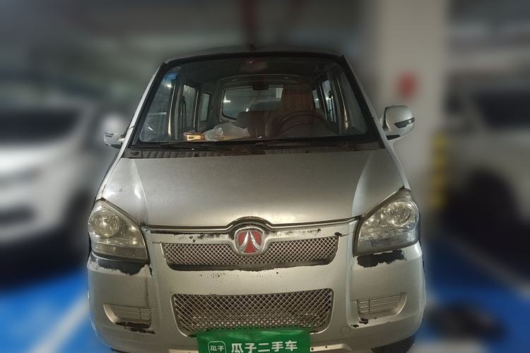 Used BAIC Weiwang 306 2016 1.2L Basic Version 7 Seats A12 China IV Emission Standard Front