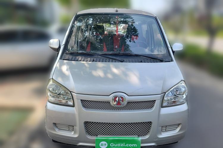 Used BAIC Weiwang 306 2016 1.0L Basic Version 7-Seater LJ465 Front
