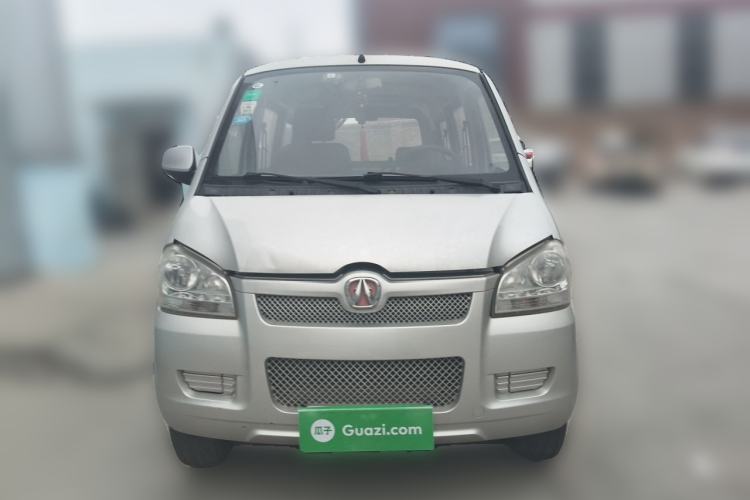 Used BAIC Weiwang 306 2016 1.2L Basic Version 7 Seats A12 China IV Emission Standard Front