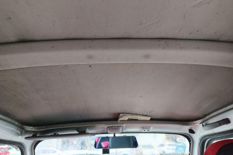 Used BAIC Weiwang 306 2016 1.2L Basic Version 7 Seats A12 China IV Emission Standard Headliner