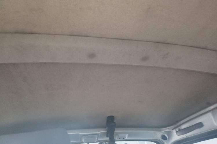 Used BAIC Weiwang 306 2016 1.2L Basic Version 7 Seats A12 China IV Emission Standard Headliner