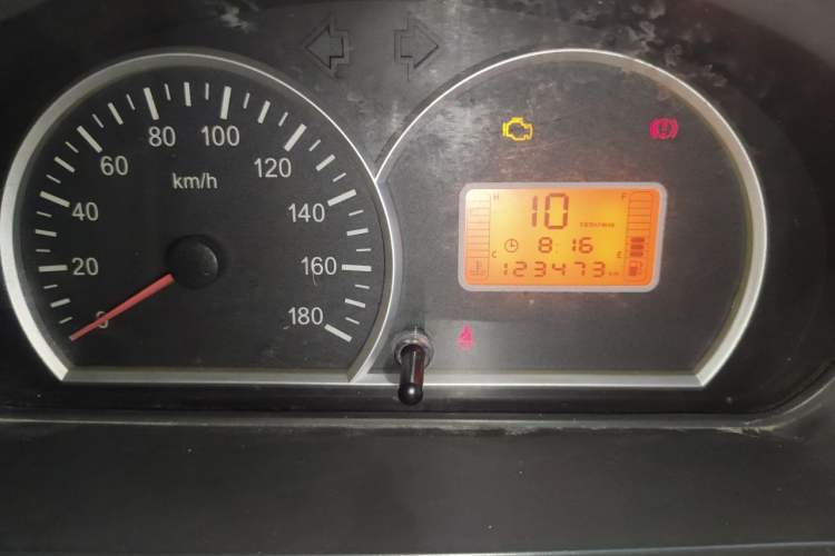 Used BAIC Weiwang 306 2016 1.2L Basic Version 7 Seats A12 China IV Emission Standard Instrument Cluster
