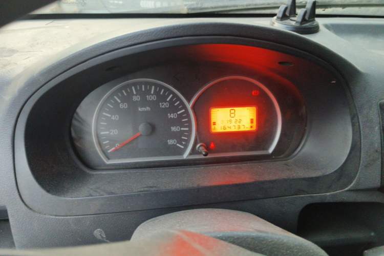 Used BAIC Weiwang 306 2016 1.2L Comfort Version 5 Seats A12 China IV Emission Standard Instrument Cluster