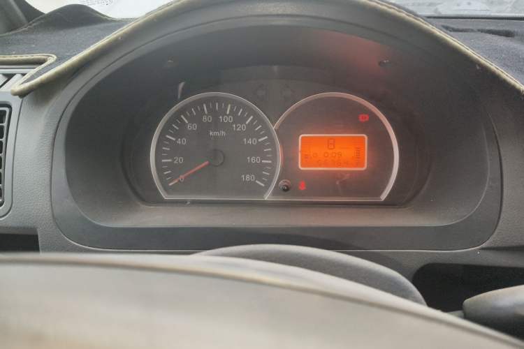 Used BAIC Weiwang 306 2016 1.2L Basic Version 7 Seats A12 China IV Emission Standard Instrument Cluster