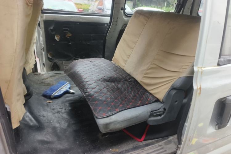 Used BAIC Weiwang 306 2016 1.2L Basic Version 7 Seats A12 China V Emission Standard Left Rear Seat