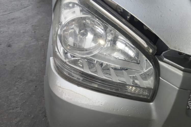 Used BAIC Weiwang 306 2016 1.2L Basic Version 7 Seats A12 China IV Emission Standard Right Front Headlight