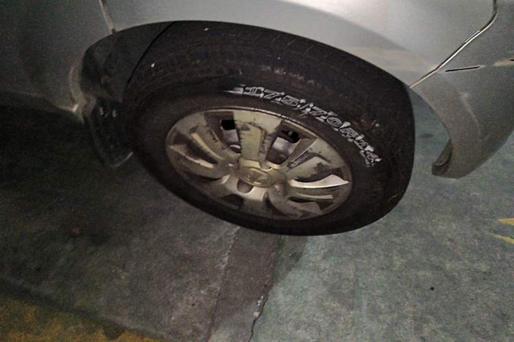 Used BAIC Weiwang 306 2016 1.0L Basic Version 7-Seater LJ465 Right Front Wheel Hub