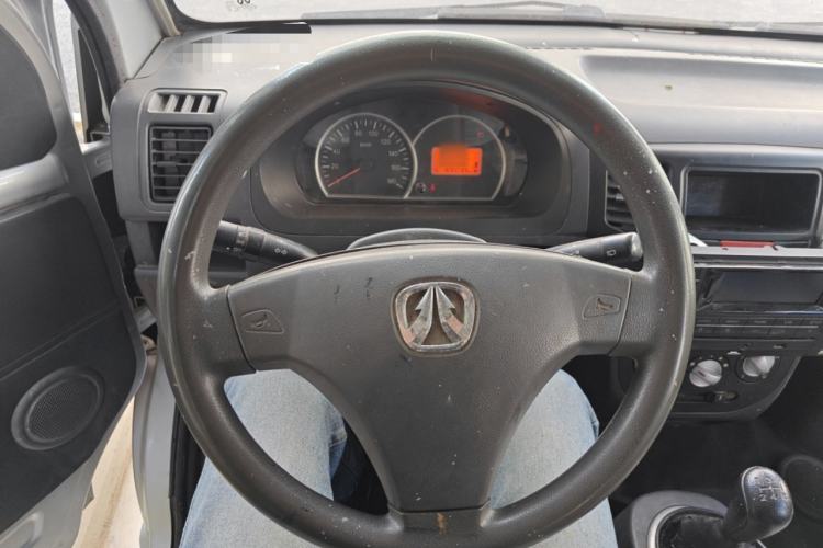 Used BAIC Weiwang 306 2016 1.2L Basic Version 7 Seats A12 China V Emission Standard Steering Wheel