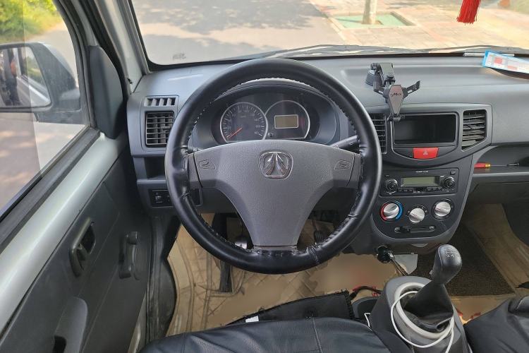 Used BAIC Weiwang 306 2016 1.0L Basic Version 7-Seater LJ465 Steering Wheel