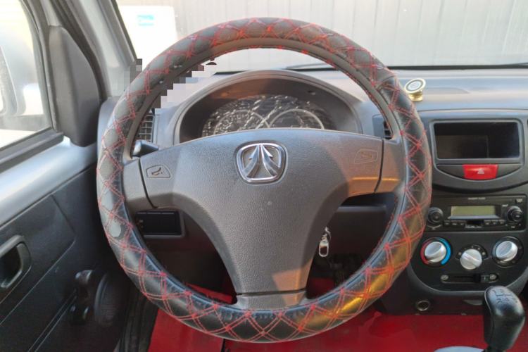 Used BAIC Weiwang 306 2016 1.2L Basic Version 7 Seats A12 China IV Emission Standard Steering Wheel