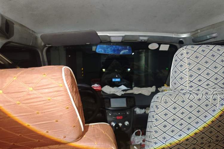 Used BAIC Weiwang 306 2016 1.0L Basic Version 7-Seater LJ465 Headliner