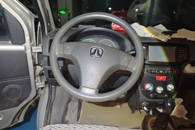 Used BAIC Weiwang 306 2016 1.0L Basic Version 7-Seater LJ465 Steering Wheel