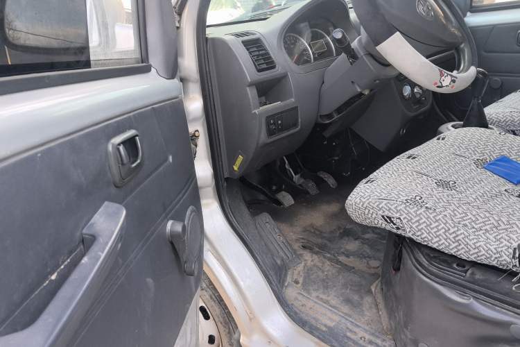 Used BAIC Weiwang 306  Driver Seat