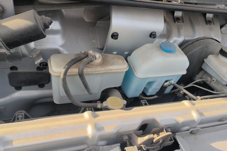 Used BAIC Weiwang 306  Engine Bay