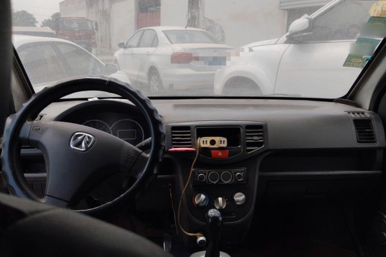 Used BAIC Weiwang 307 2014 1.2L Standard A12 Center Console