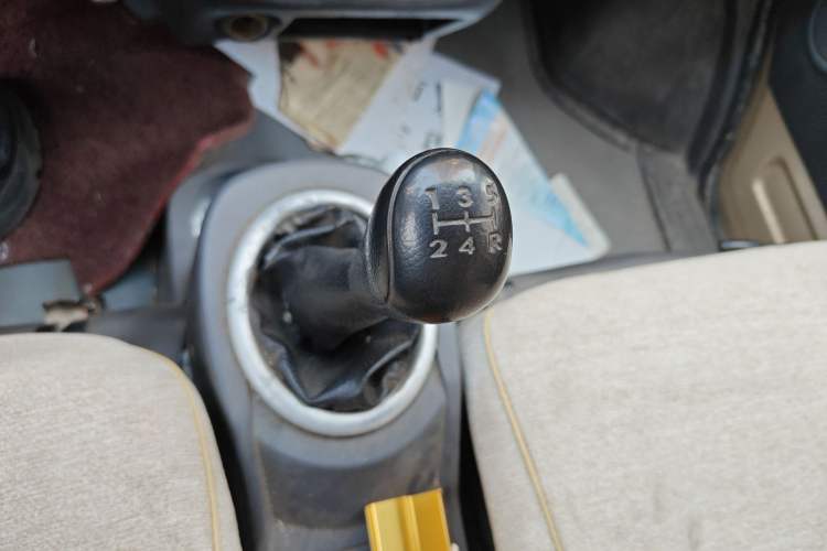 Used BAIC Weiwang 307 2014 1.2L Standard A12 Gear Lever