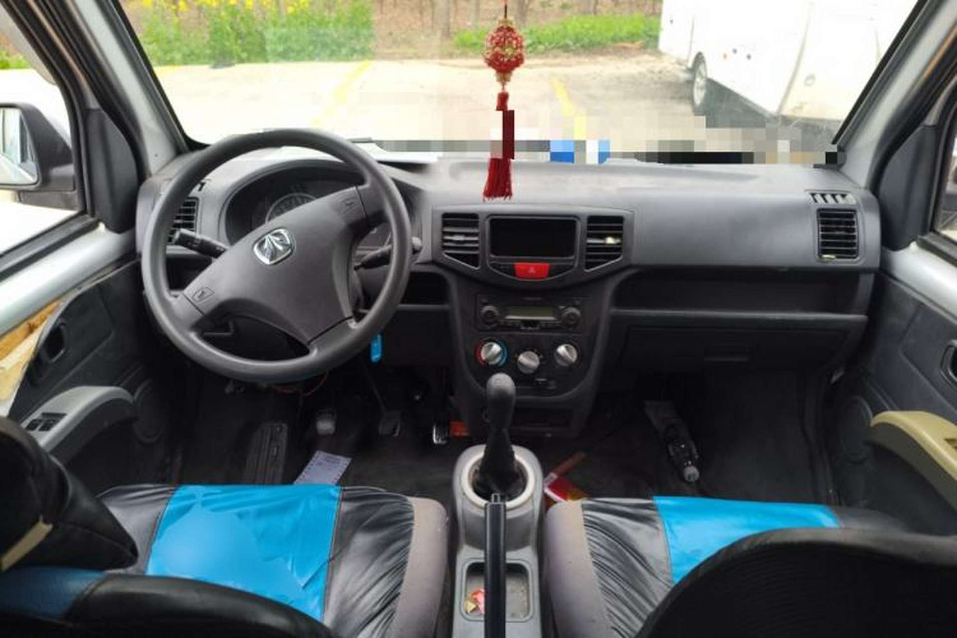 Used BAIC Weiwang 307 2014 1.2L Comfort version A12 Center Console