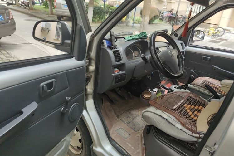 Used BAIC Weiwang 307 2014 1.2L Standard A12 Driver Seat