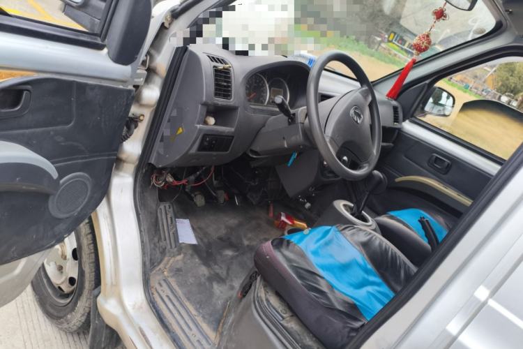 Used BAIC Weiwang 307 2014 1.2L Comfort version A12 Driver Seat