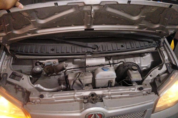 Used BAIC Weiwang 307 2014 1.2L Standard A12 Engine Bay