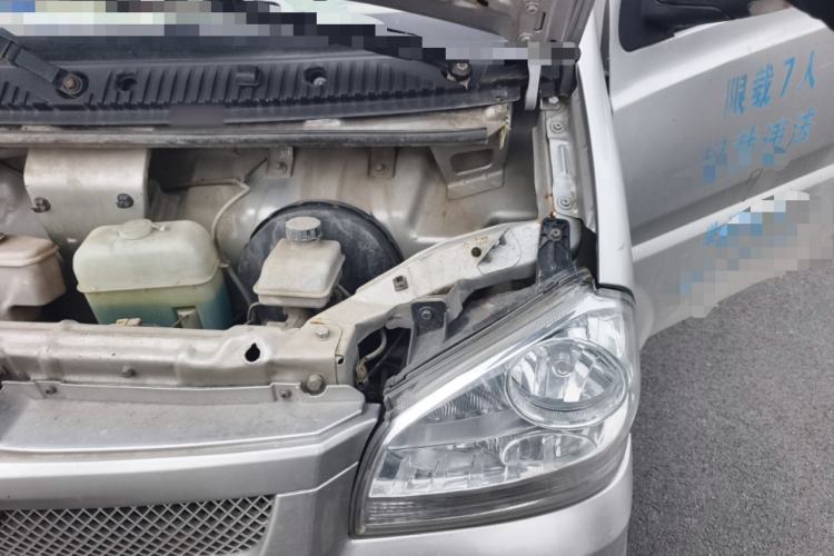 Used BAIC Weiwang 307 2014 1.2L Standard A12 Engine Bay Left