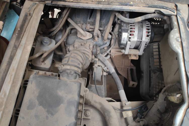 Used BAIC Weiwang 307 2014 1.2L Standard A12 Engine Bay Right
