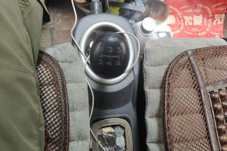 Used BAIC Weiwang 307 2014 1.2L Standard A12 Gear Lever