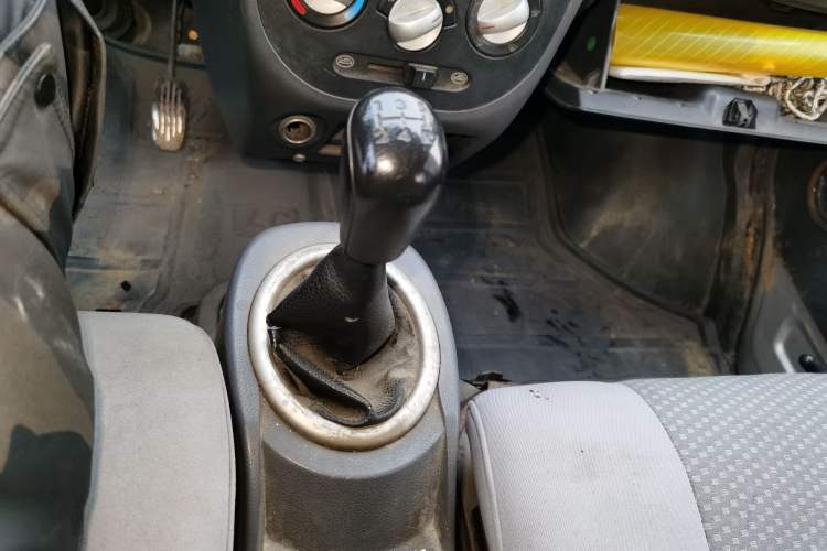 Used BAIC Weiwang 307 2014 1.2L Standard A12 Gear Lever