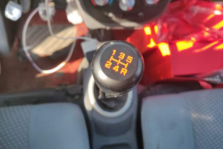 Used BAIC Weiwang 307 2014 1.2L Standard A12 Gear Lever