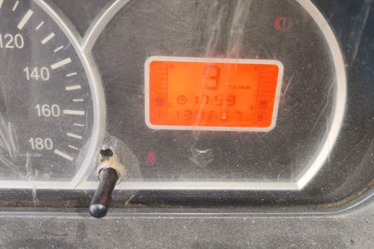 Used BAIC Weiwang 307 2014 1.2L Comfort version A12 Odometer Close Up