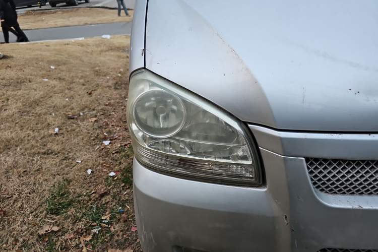 Used BAIC Weiwang 307 2014 1.2L Comfort version A12 Right Front Headlight