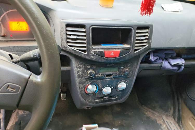 Used BAIC Weiwang 307 2014 1.2L Standard A12 Audio And AC Panel