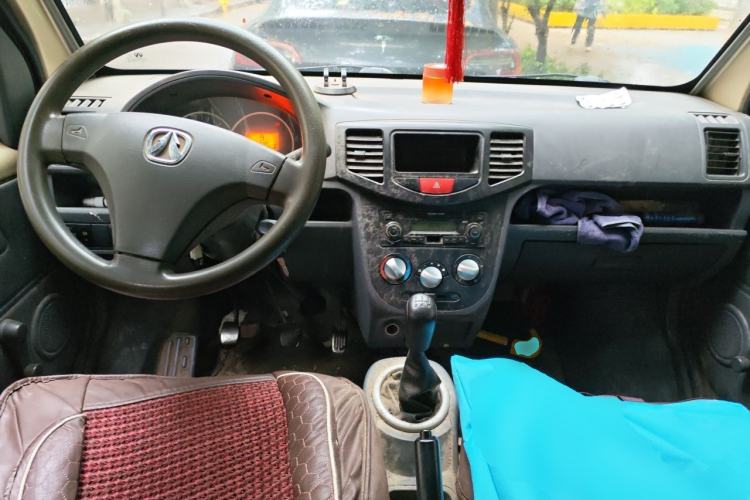 Used BAIC Weiwang 307 2014 1.2L Standard A12 Center Console